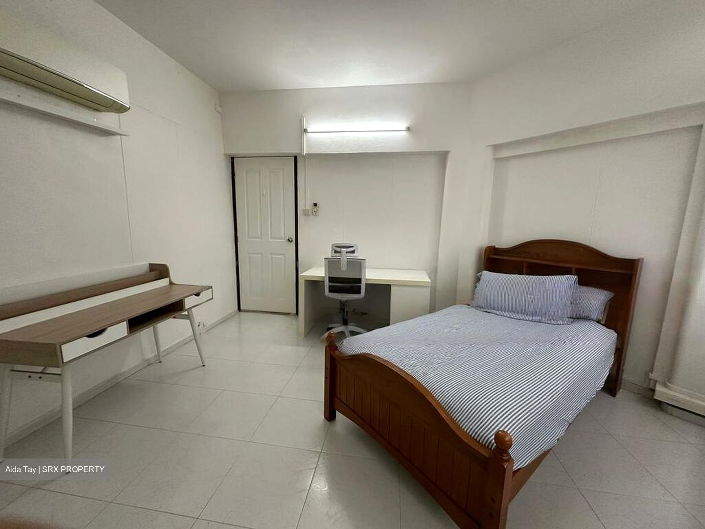 Blk 710 Jurong West Street 71 (Jurong West), HDB Executive #451816331